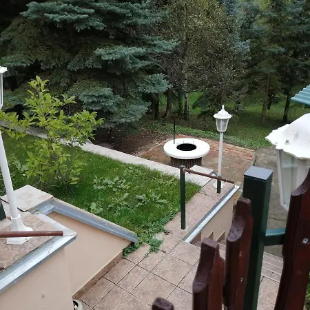 Jaszay Vendeghaz Holiday home Paradsasvar