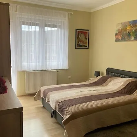 Jaszay Vendeghaz Holiday home Paradsasvar